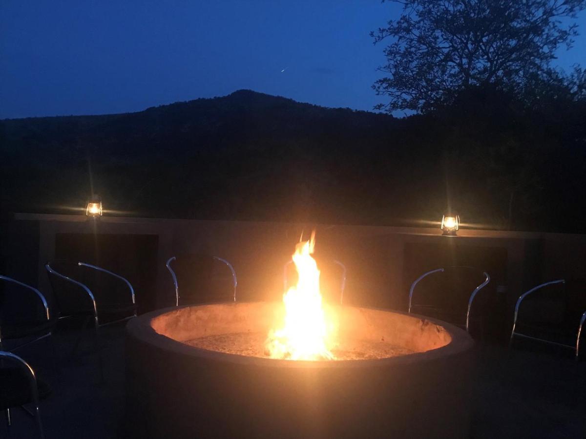 Kgorogoro Lodge Pilanesberg Ngoại thất bức ảnh