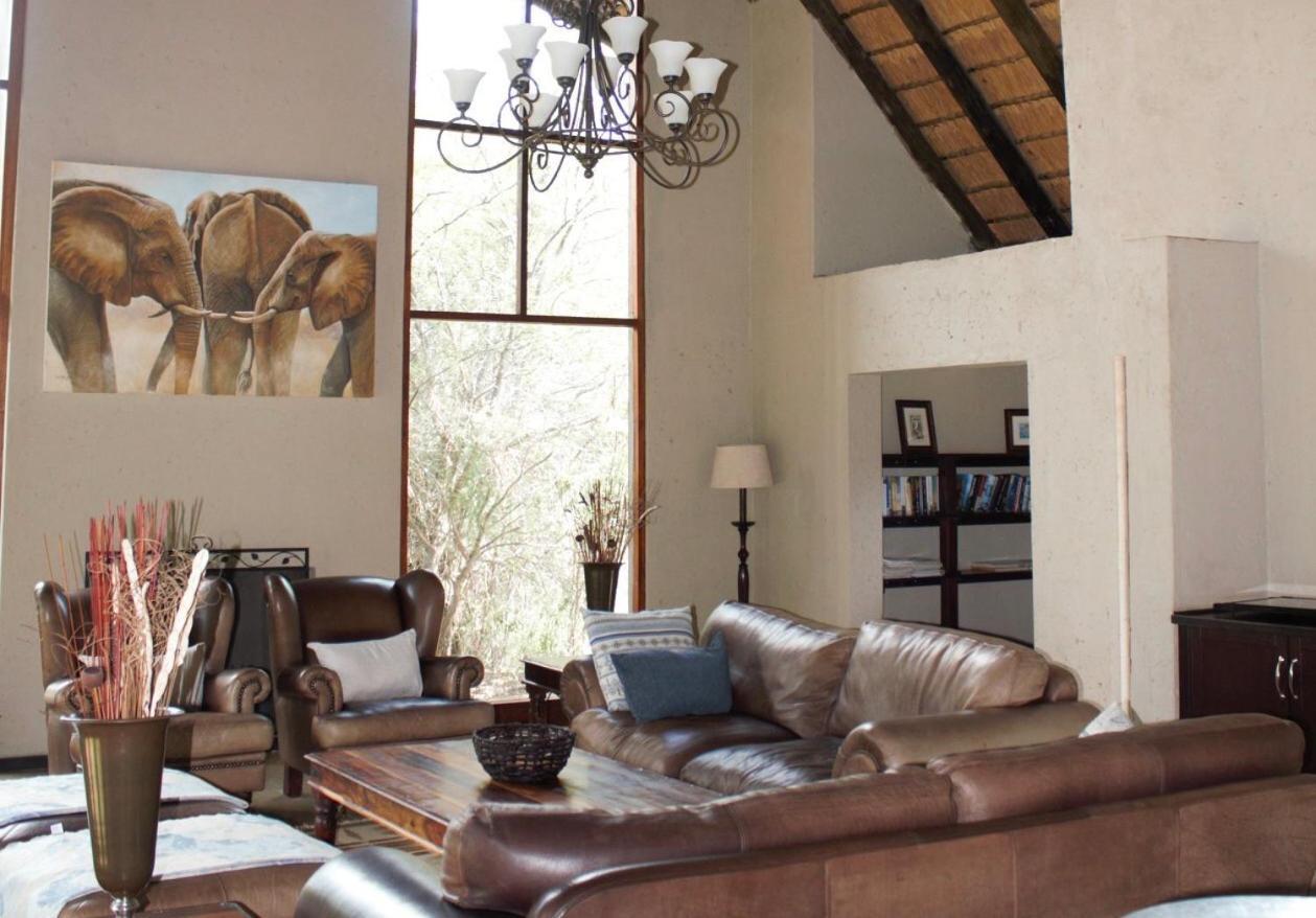 Kgorogoro Lodge Pilanesberg Ngoại thất bức ảnh